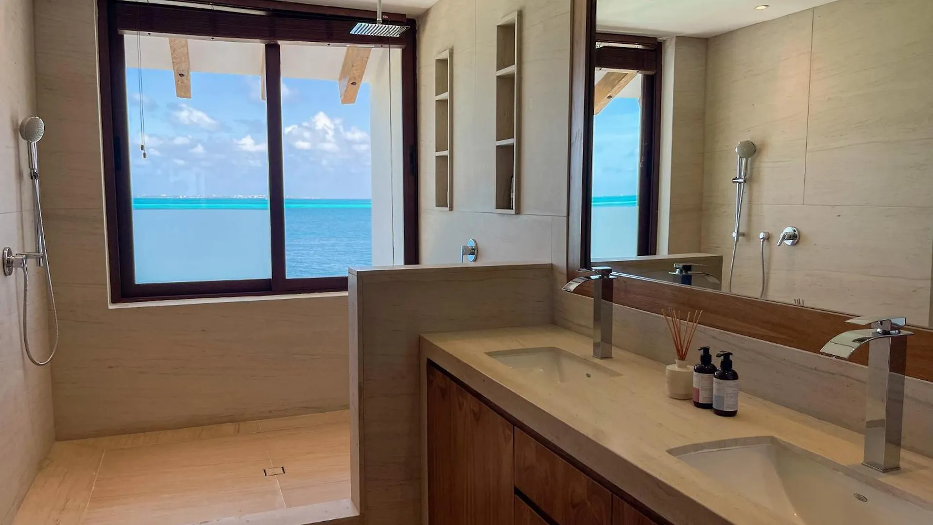 Luxury Beachfront Hotel Zone Villa With Private Pool By Solmar Rentals Cancun
