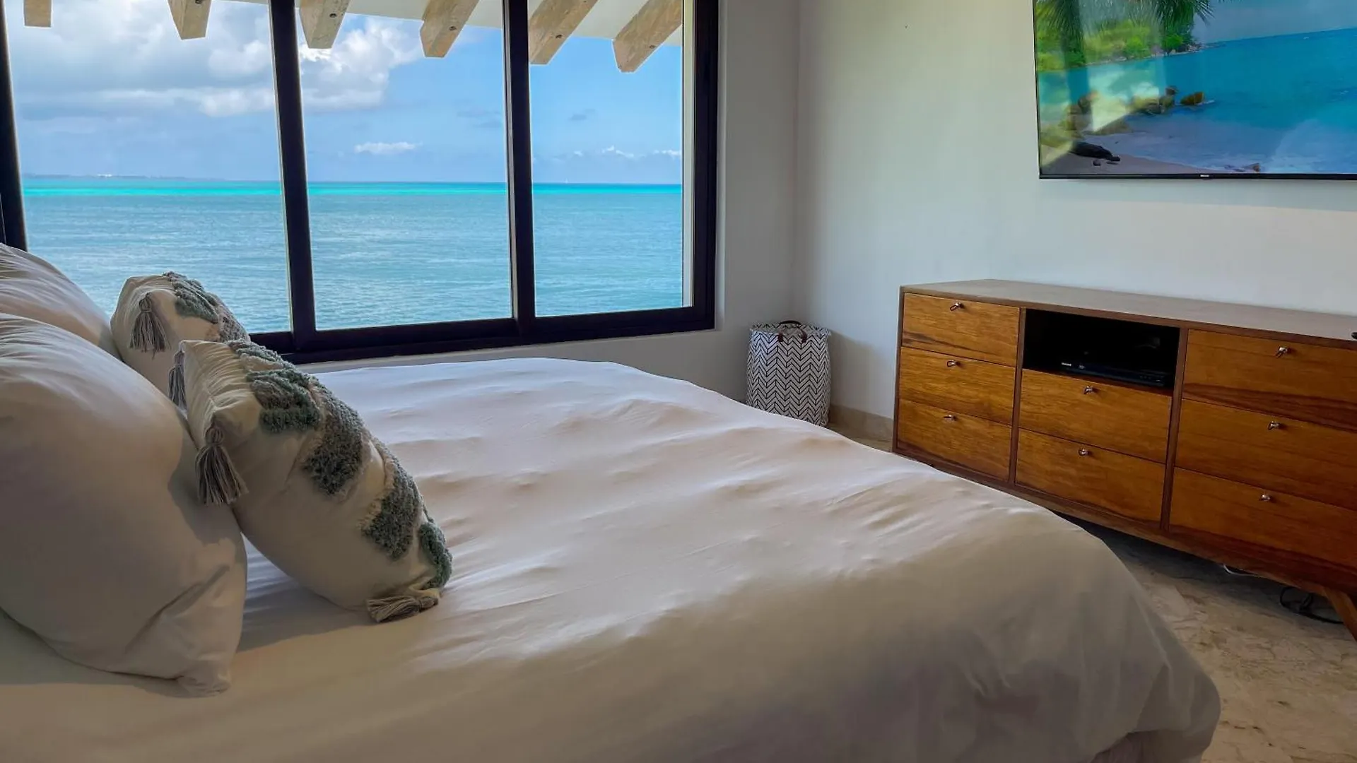 Luxury Beachfront Hotel Zone Villa With Private Pool By Solmar Rentals Cancun